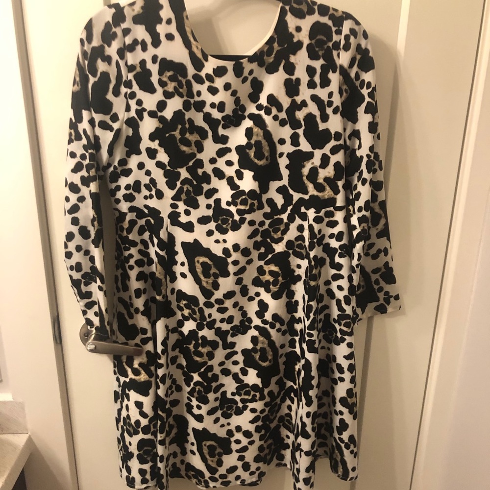 Cece leopard print dress